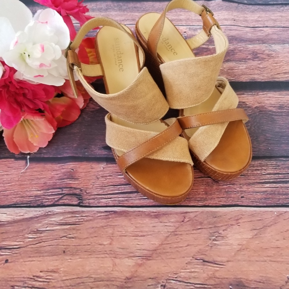 ⬇️⬇️ Sundance Leather and Canvas Wedges